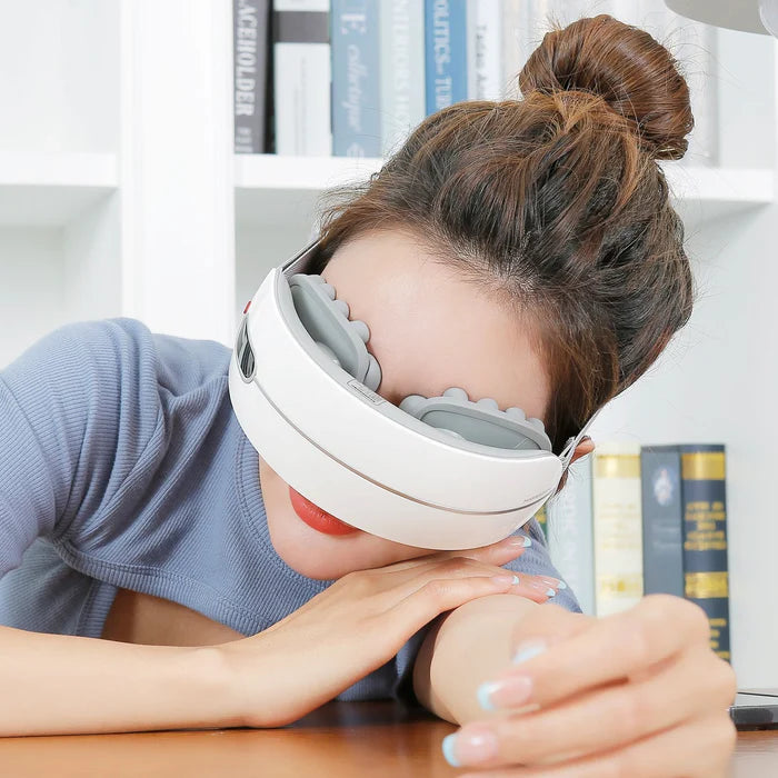 Kneading Eye Massager